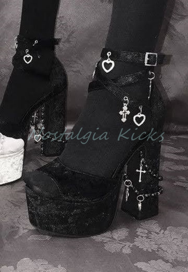 Gothic Black Velvet Platform H – Peep Toe Heels Bewertung und Preis