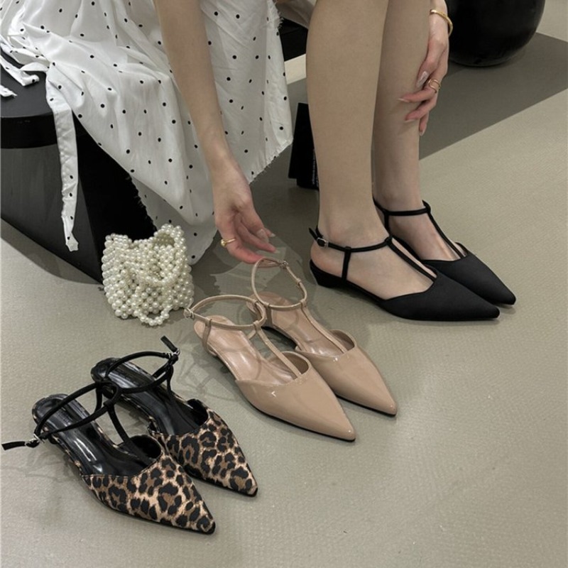 Womens Pointed Toe T-Strap Kit – Women Shoes Wedges Bewertung und Preis